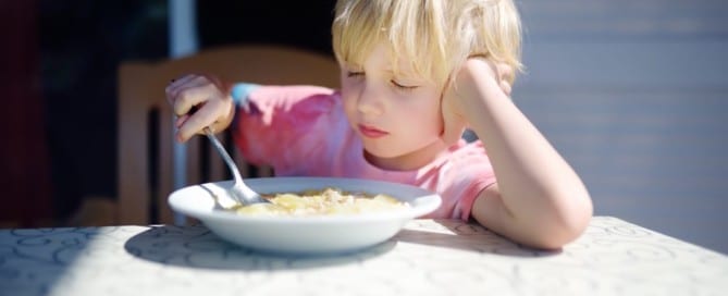 enfant-ne-veut-pas-manger