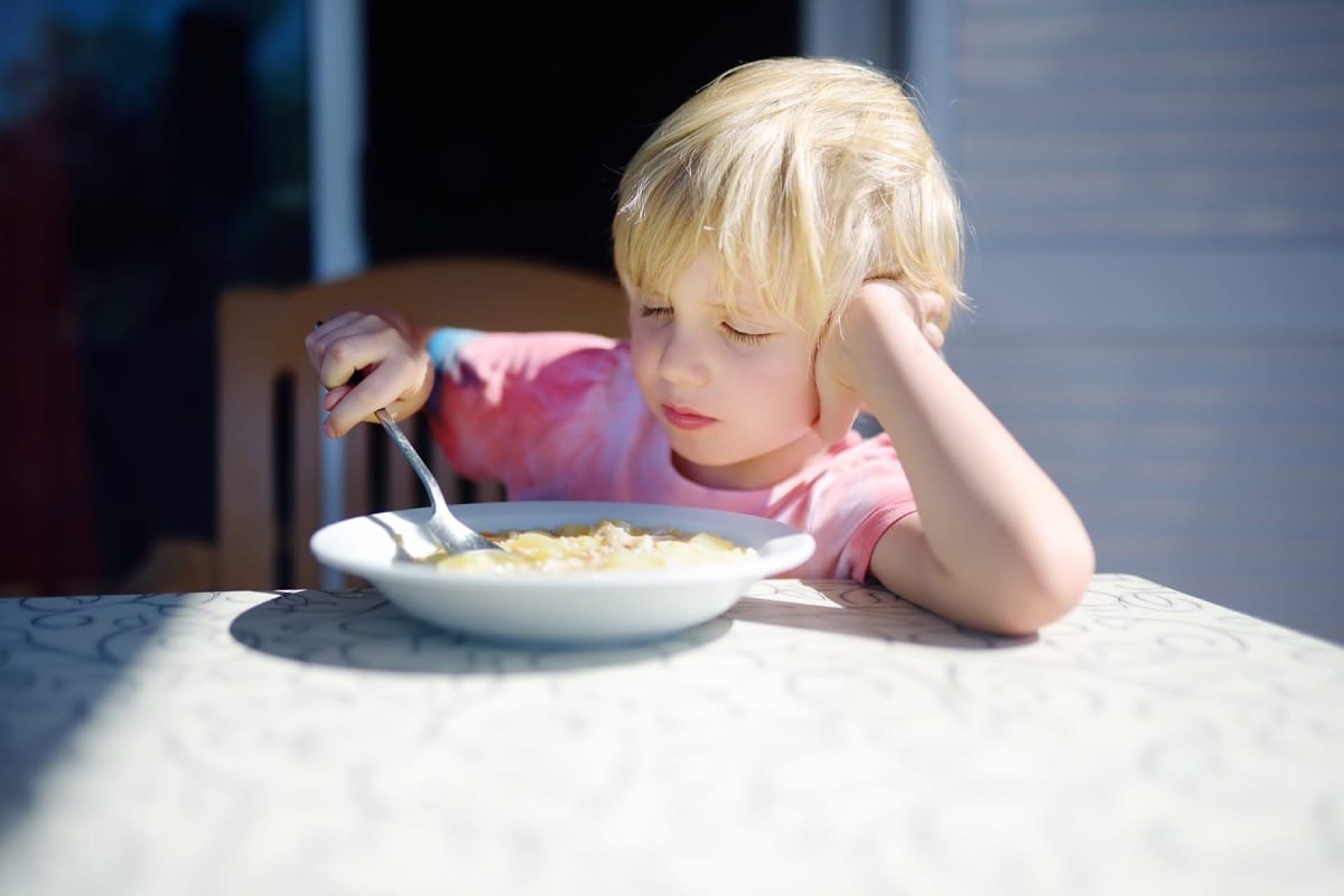 enfant-ne-veut-pas-manger